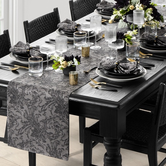 Williams Sonoma Black Damask Table Runner Kitchen Linen Cotton Jacquard NWT 108